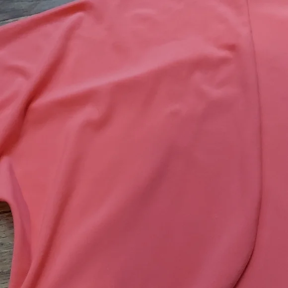 9 for $10 M&M Cropped cardigan - Picture 2 of 7